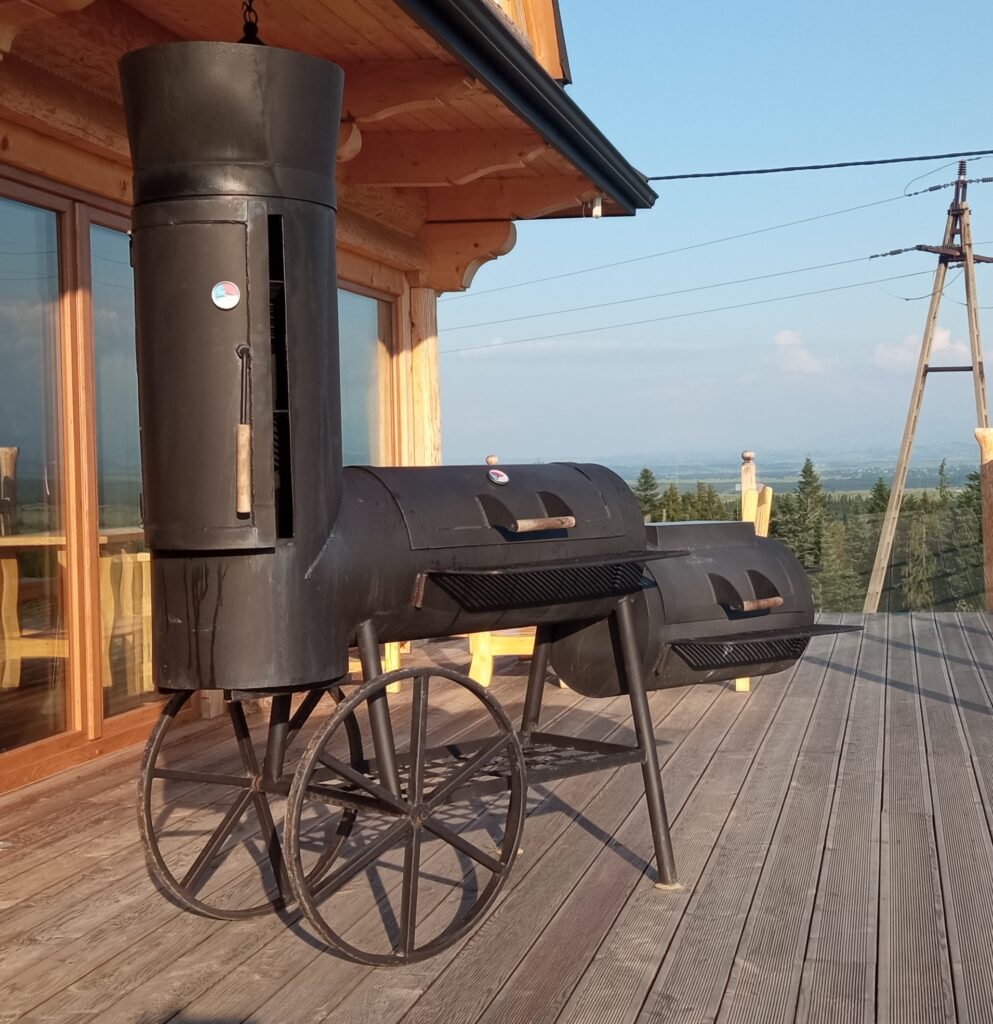 Grill z wędzarnią Smoker